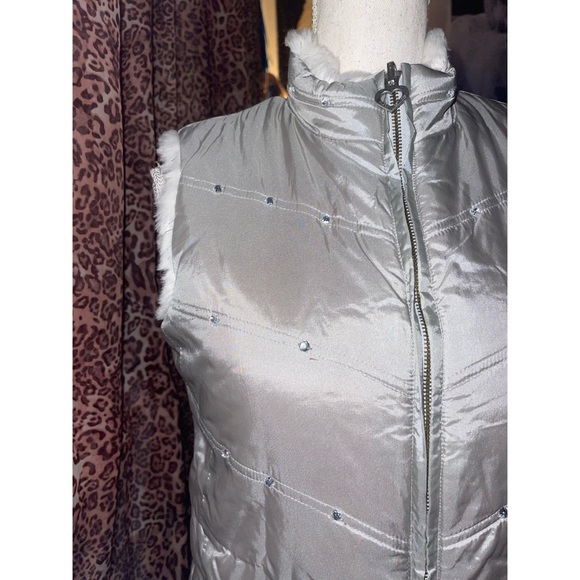 The Children's Place Other - Kid’s Silver The Children’s Place Puffer Vest 👽